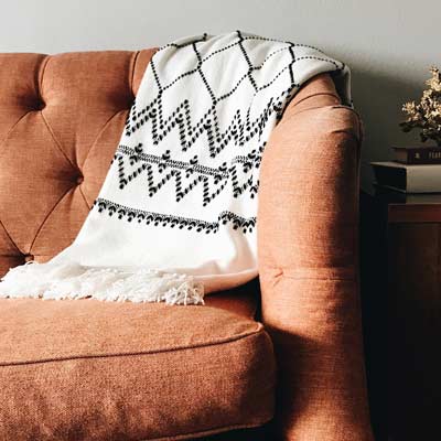 Keri Jackson offers color consulting for inside and outside your home in Portland Oregon